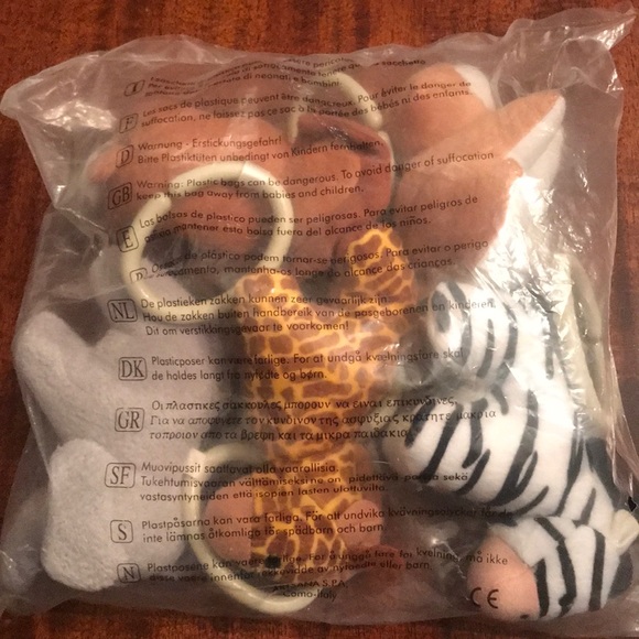 Small Plush Animals to attach to Stroller - Picture 7 of 8